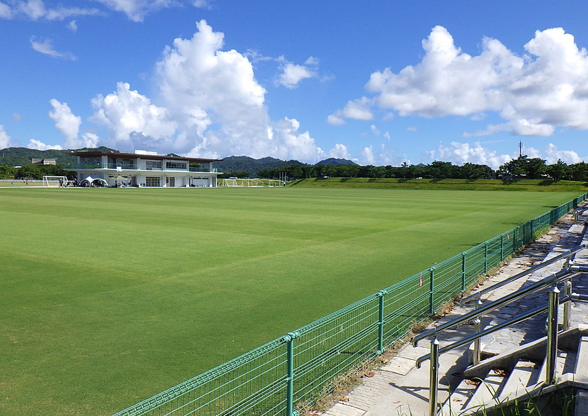 名護市スポーツコンベンション施設工事 サッカー・ラグビー場　大和緑建